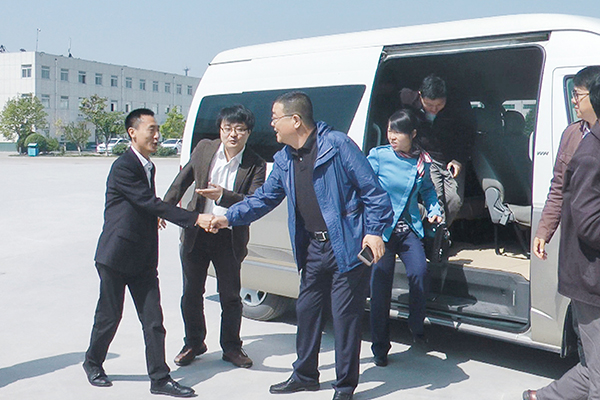 热烈欢迎山东省科技厅自主创新示范区领导一行莅临中煤集团参观指导
