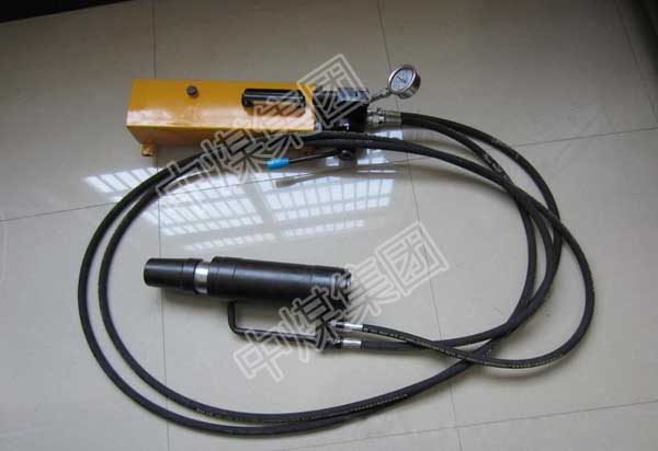 手动锚索张拉机具